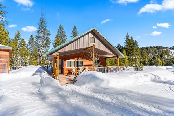 Valley Creek Cabin - 2-bedroom cabin in Stanley, Idaho