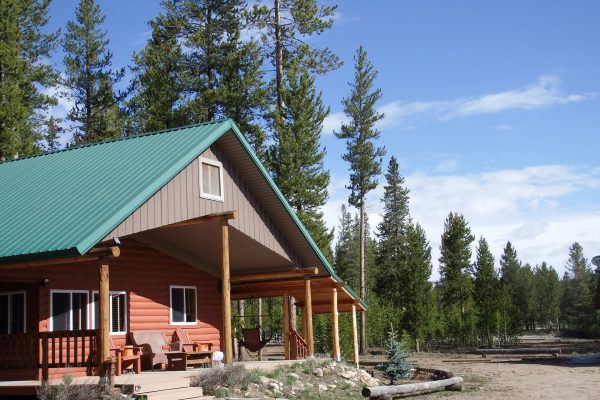 Bonanza Cabin - 2-bedroom cabin located in Stanley, Idaho